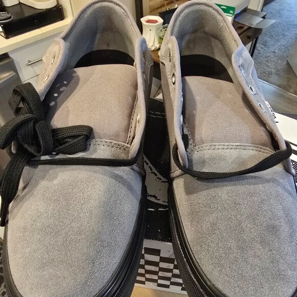 Vans Skate Chukka Frost Gray VN000CUV92F Authentic Mens Size 10.5 Skateboarding - Picture 6 of 10